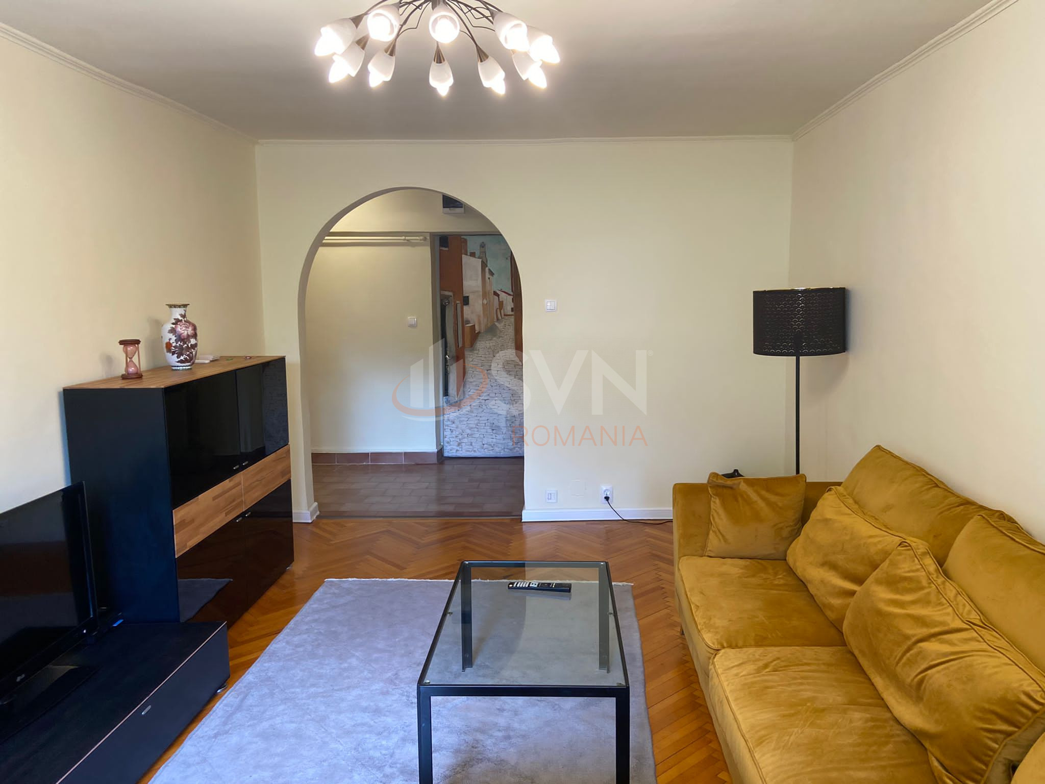 Apartament, 2 camere Bucuresti/Piata Unirii (s3)