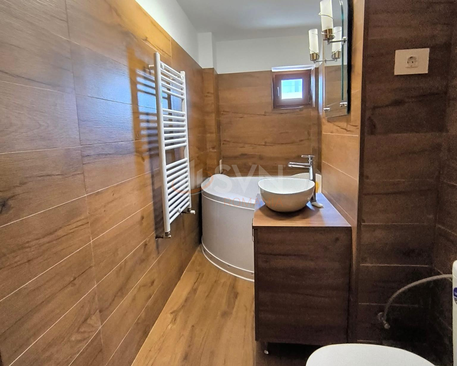 Apartament, 2 camere Bucuresti/Piata Victoriei