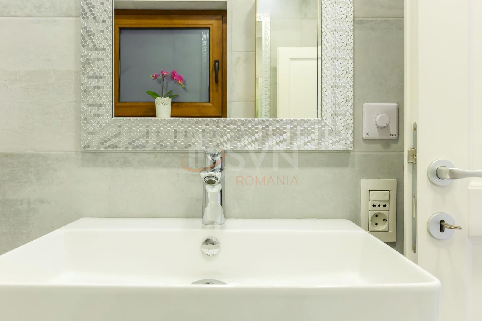 Apartament, 2 camere Bucuresti/Dacia