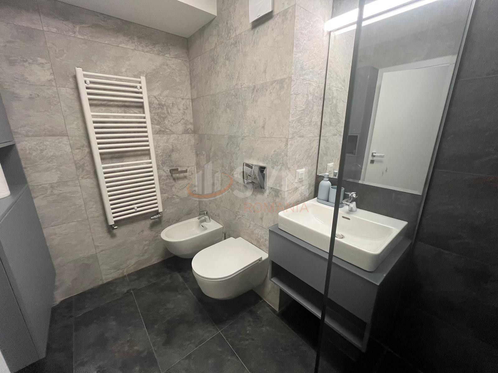 Apartament, 2 camere Bucuresti/Piata Unirii (s3)