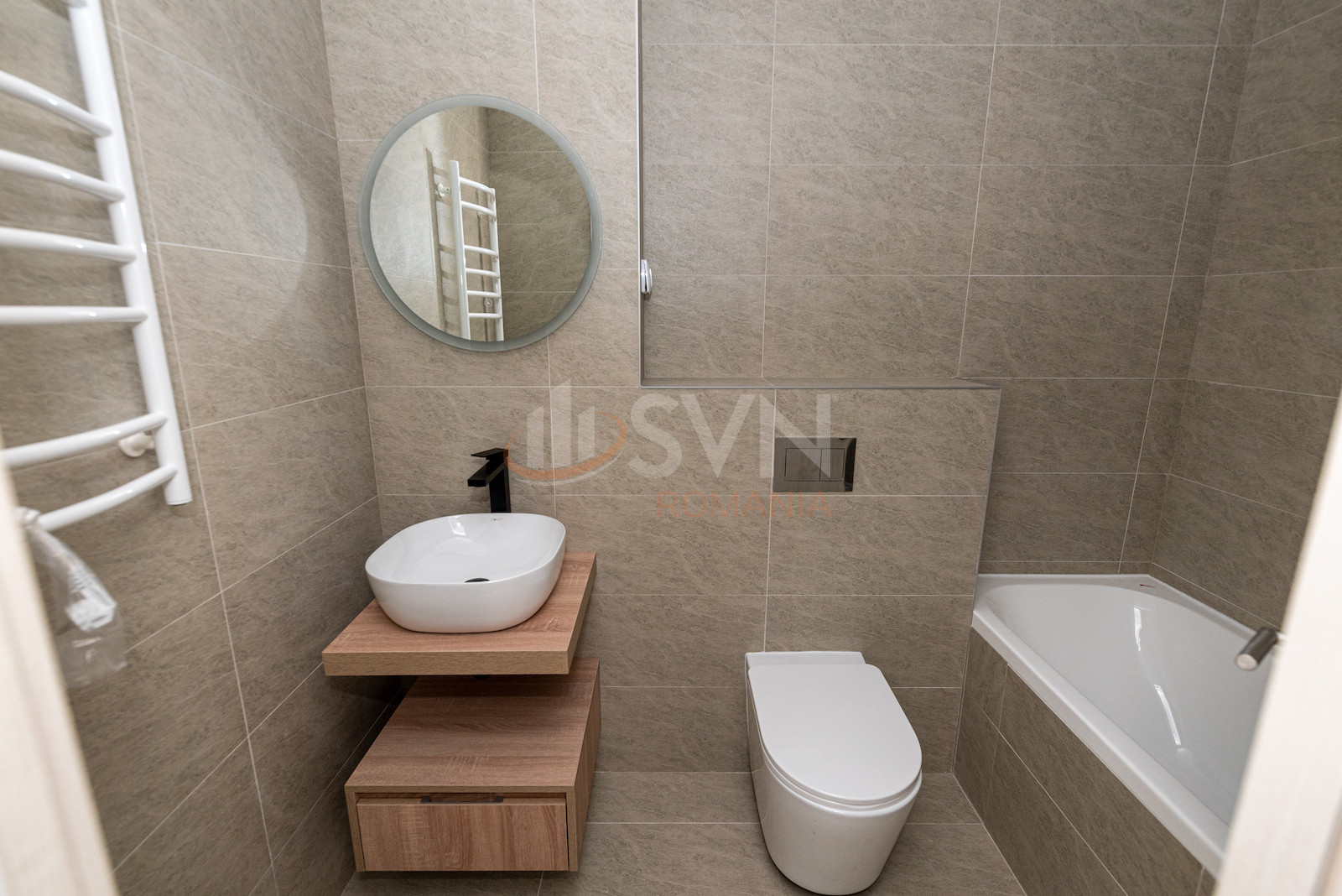 Apartament, 2 camere Bucuresti/Piata Presei Libere