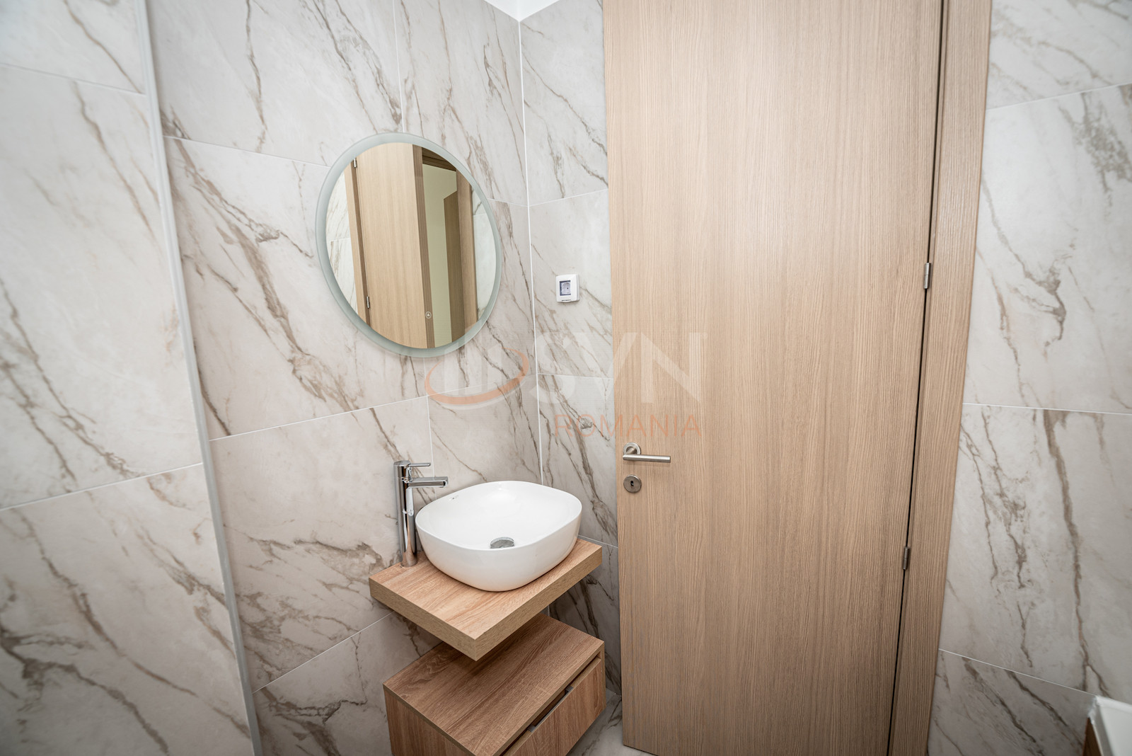 Apartament, 2 camere Bucuresti/Piata Presei Libere