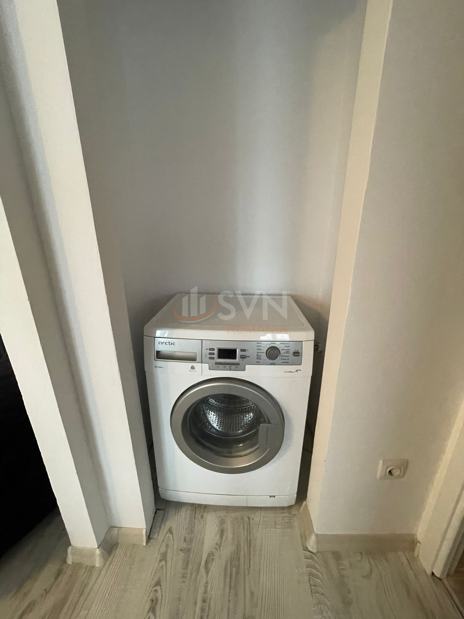 Apartament, 2 camere Bucuresti/1 Mai