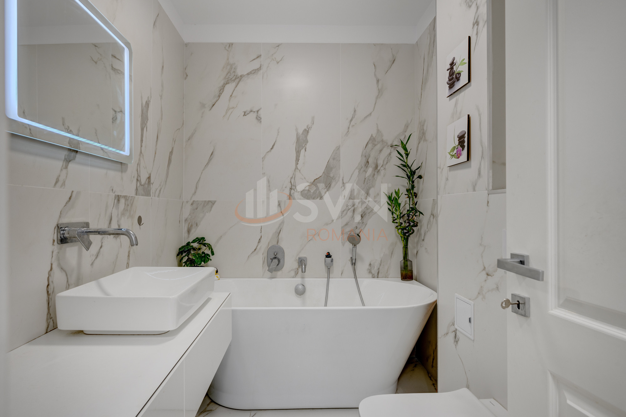 Apartament, 2 camere Bucuresti/Piata Unirii (s3)