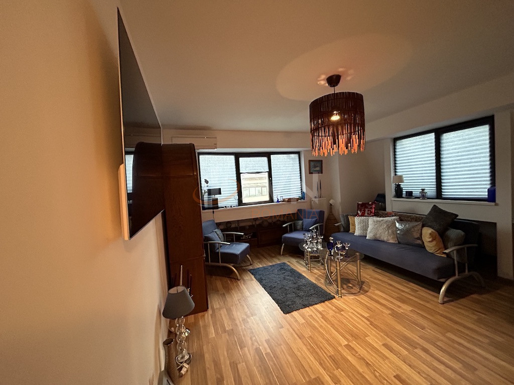 Apartament, 2 camere Bucuresti/Damaroaia