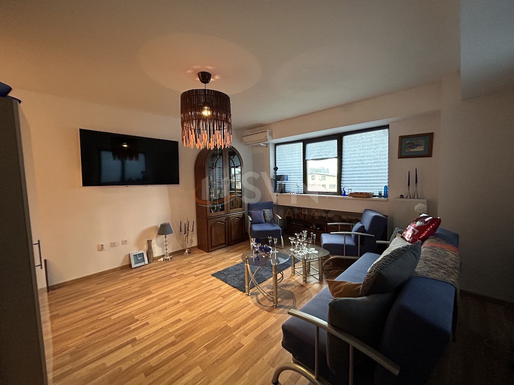 Apartament, 2 camere Bucuresti/Damaroaia