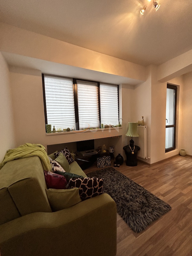 Apartament, 2 camere Bucuresti/Damaroaia