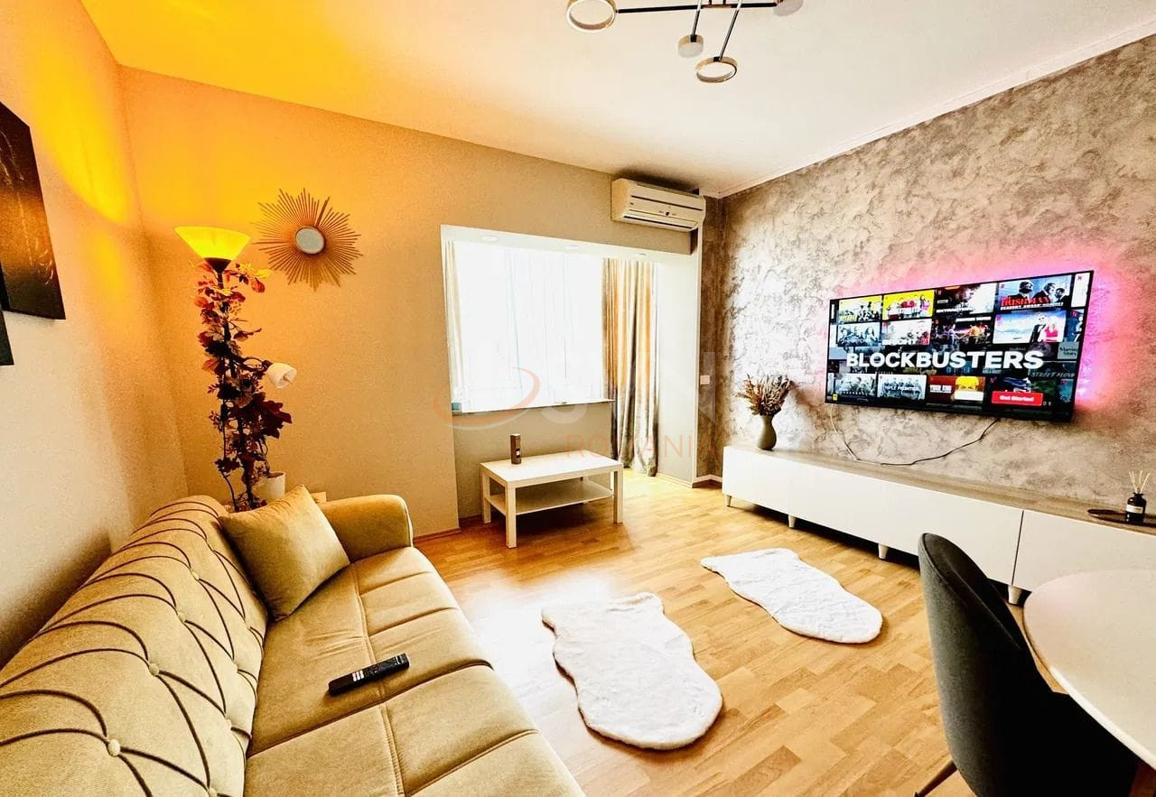 Apartament, 2 camere Bucuresti/Piata Unirii (s3)