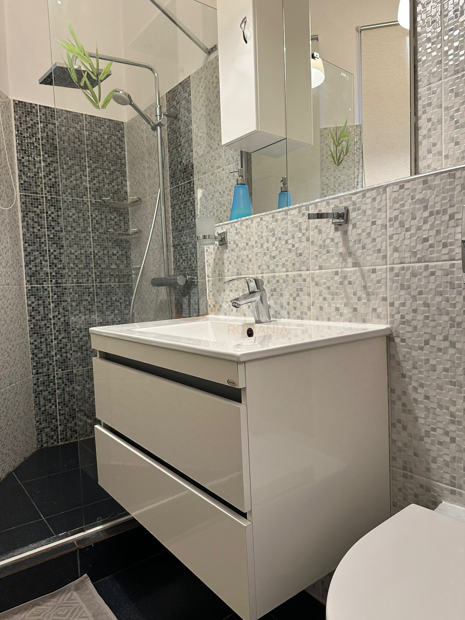 Apartament, 2 camere Bucuresti/Piata Romana