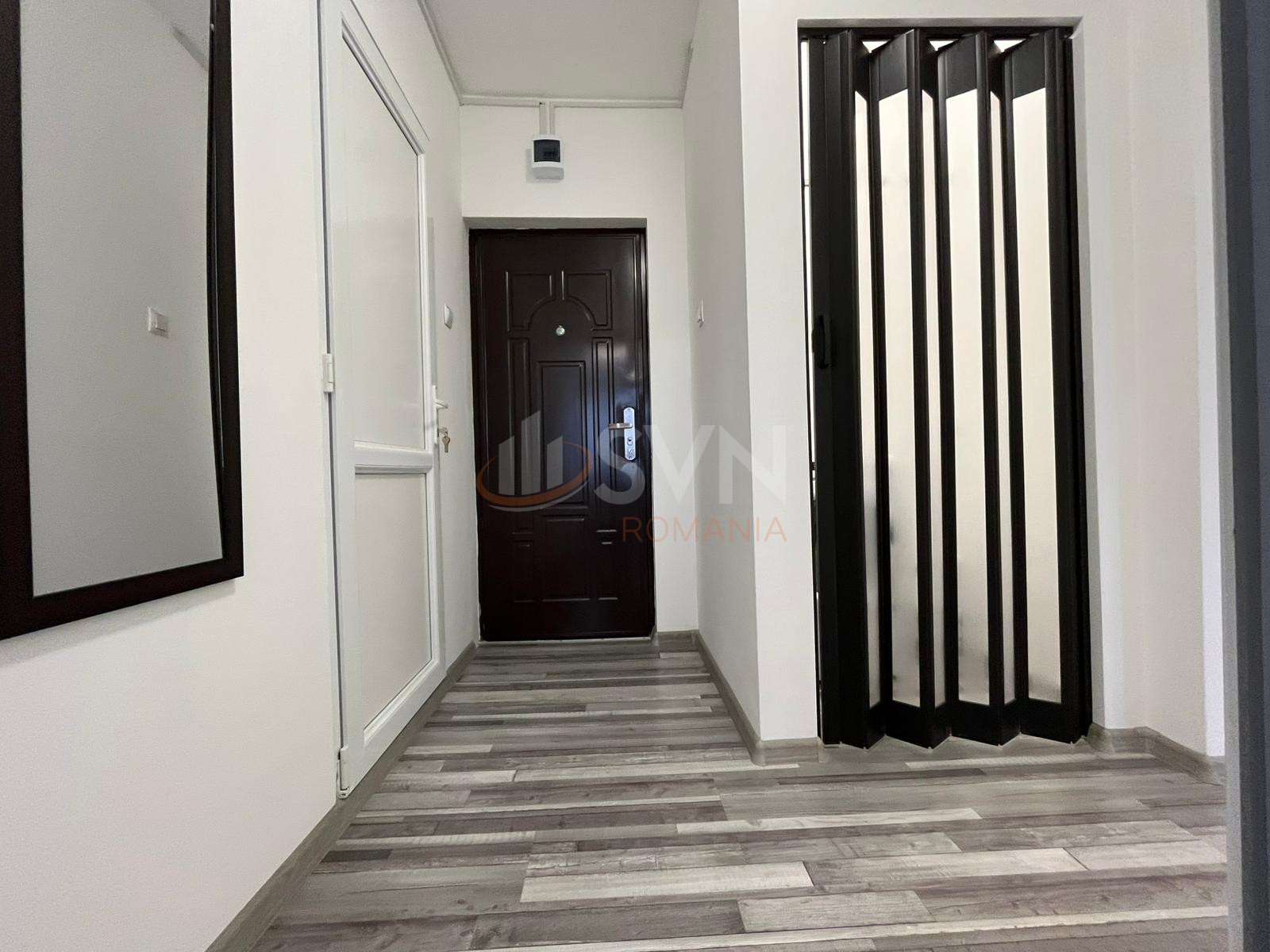 Apartament, 2 camere Dambovita/Centru