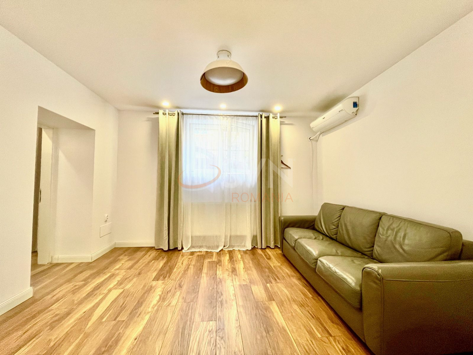 Apartament, 2 camere Bucuresti/Armeneasca