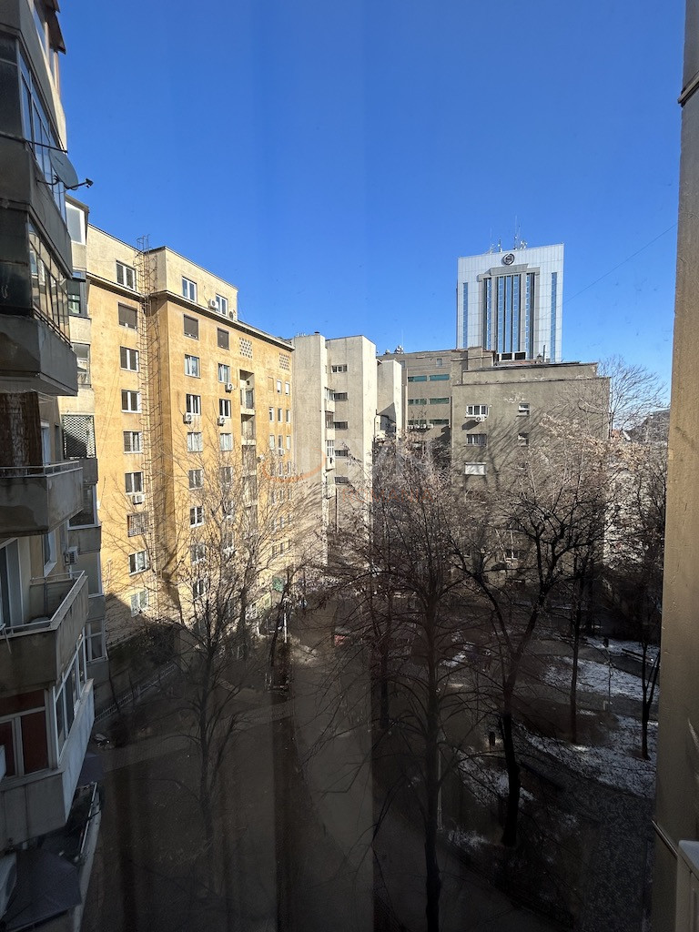 Apartament, 2 camere Bucuresti/Piata Romana