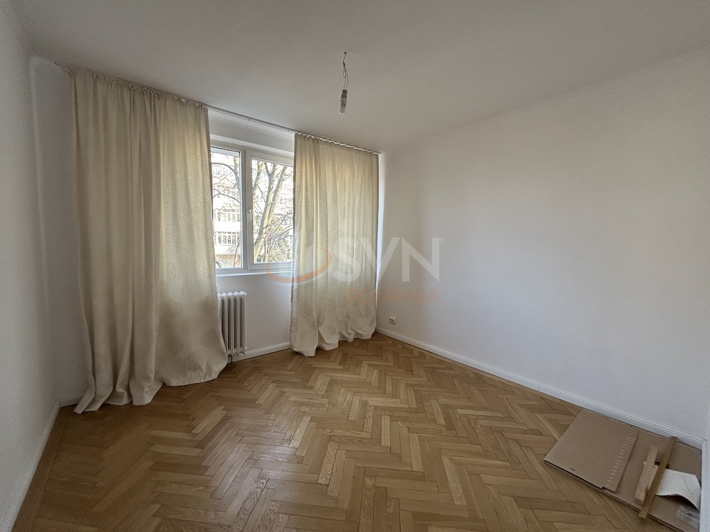Apartament, 2 camere Bucuresti/Pajura