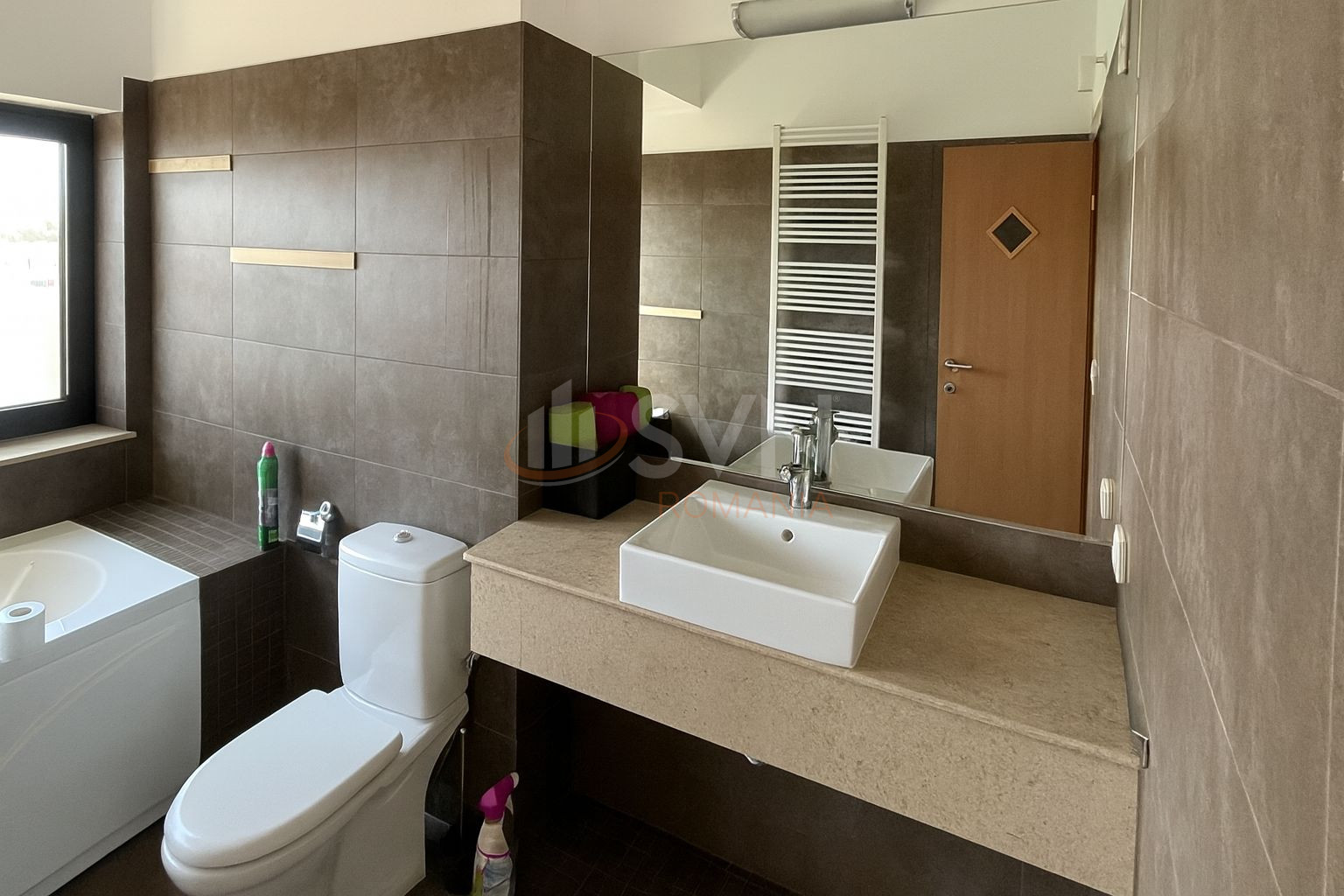 Apartament, 2 camere Bucuresti/Mitropolie