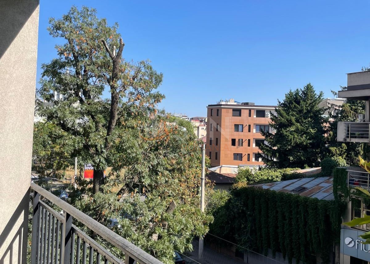 Apartament, 2 camere Bucuresti/Mitropolie