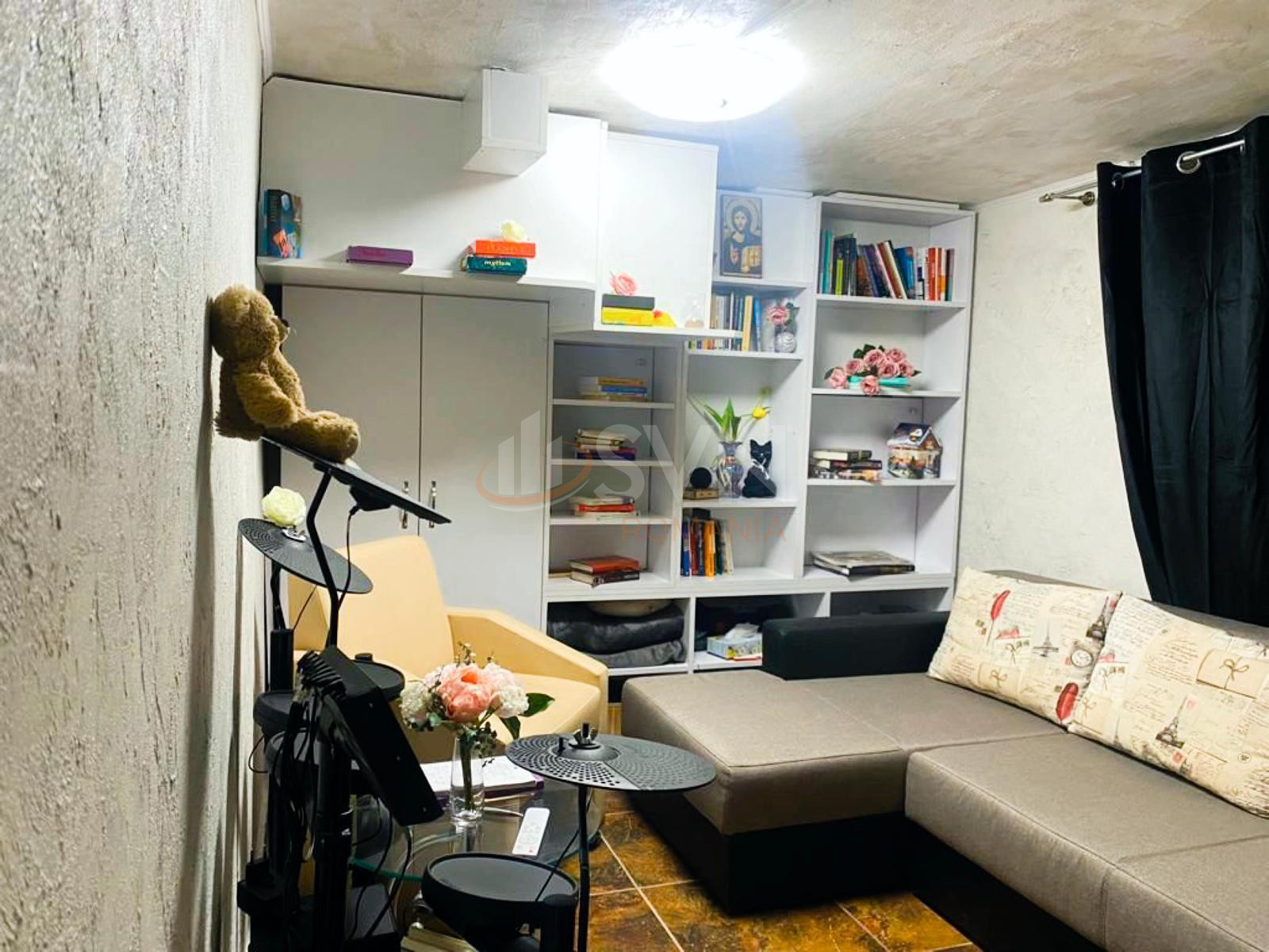 Apartament, 2 camere Bucuresti/Piata Unirii (s3)