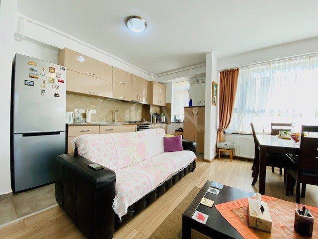 Apartament, 2 camere Bucuresti/Titan