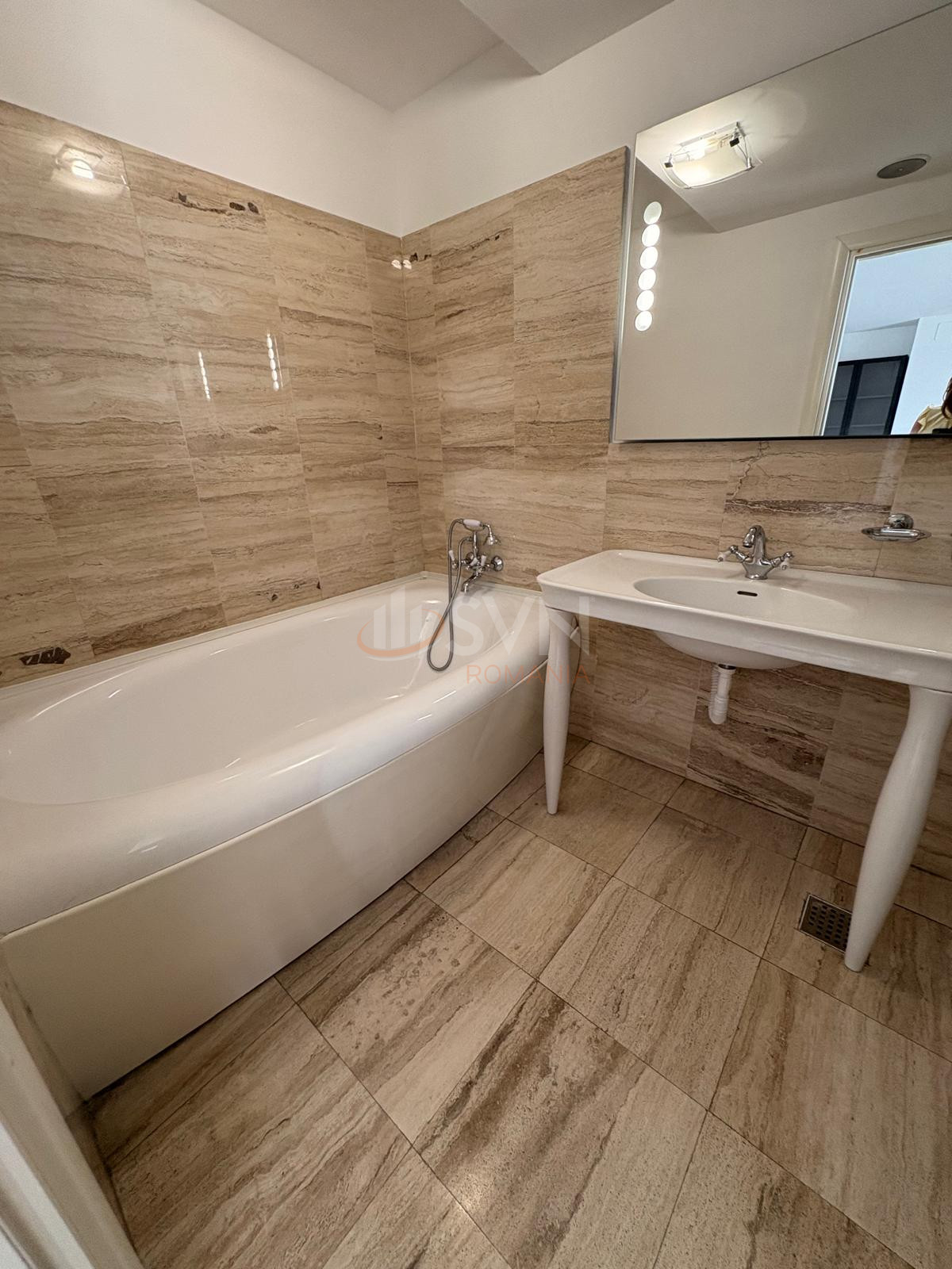 Apartament, 2 camere Bucuresti/Herastrau