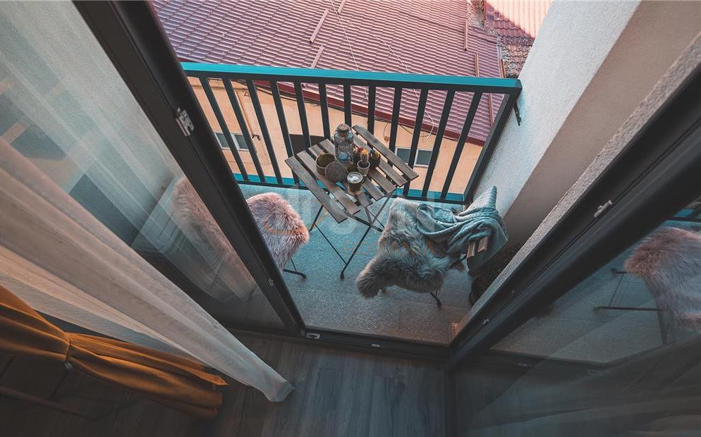 Apartament, 2 camere Bucuresti/Piata Unirii (s3)