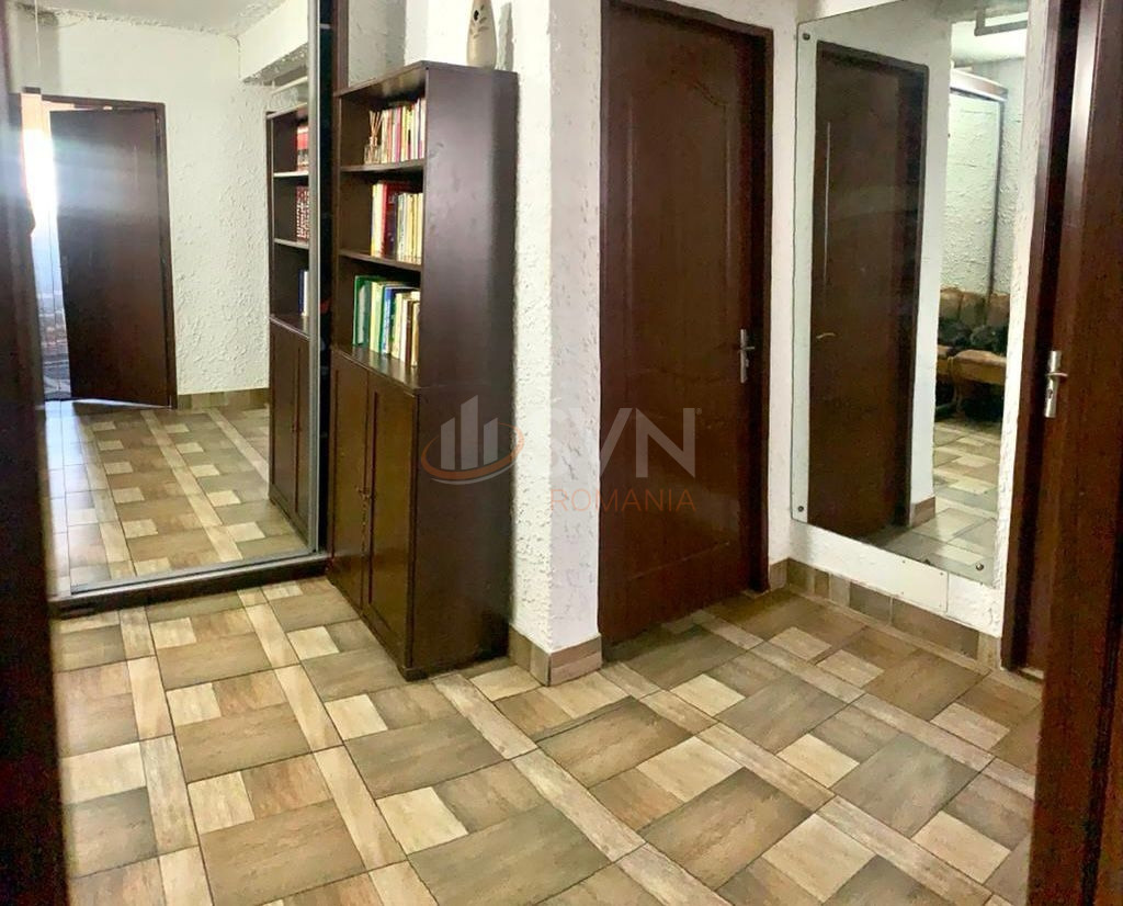 Apartament, 2 camere Bucuresti/Piata Unirii (s3)