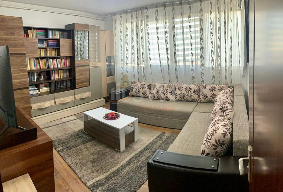Apartament, 2 camere Bucuresti/Piata Unirii (s3)