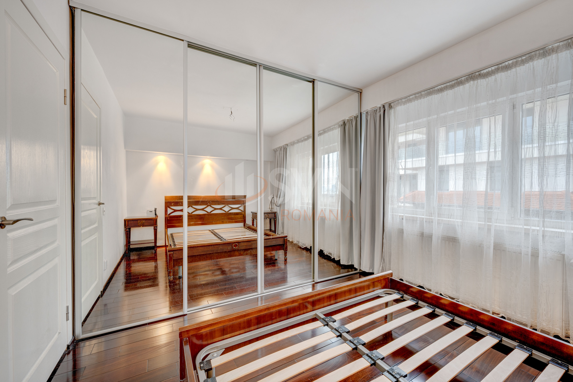 Apartament, 2 camere Bucuresti/Dacia