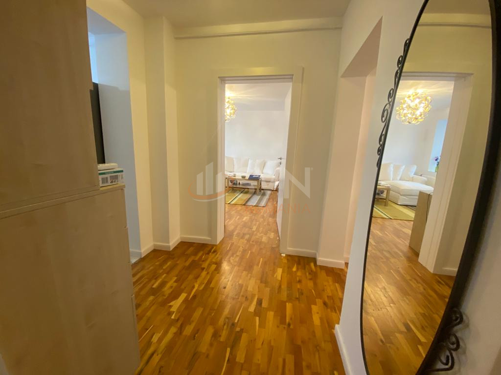 Apartament, 2 camere Bucuresti/Titan