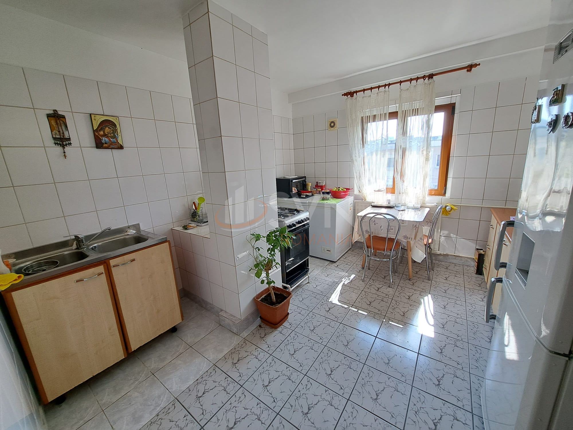 Apartament, 2 camere Bucuresti/Decebal