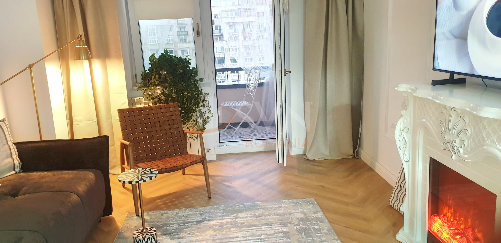 Apartament, 2 camere Bucuresti/Piata Unirii (s3)