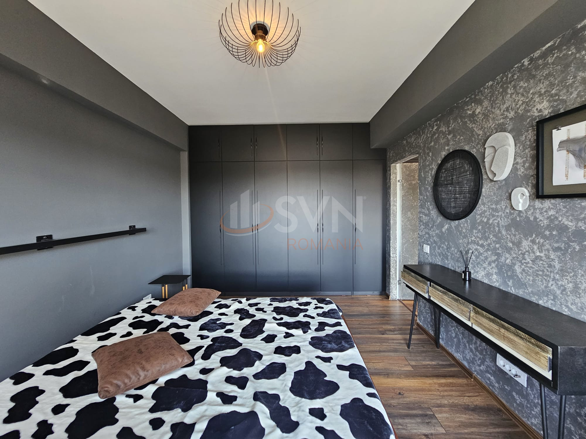 Apartament, 2 camere Bucuresti/Eroii Revolutiei