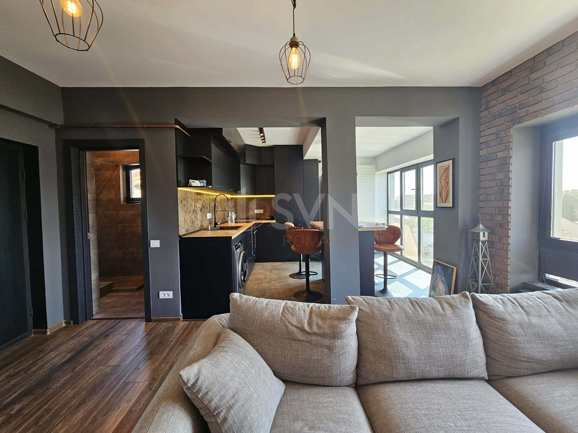 Apartament, 2 camere Bucuresti/Eroii Revolutiei