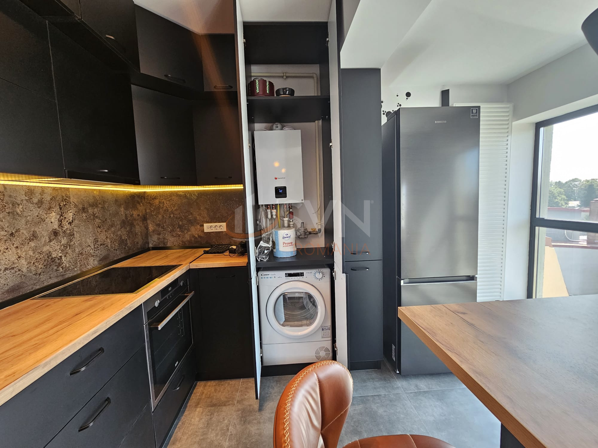 Apartament, 2 camere Bucuresti/Eroii Revolutiei