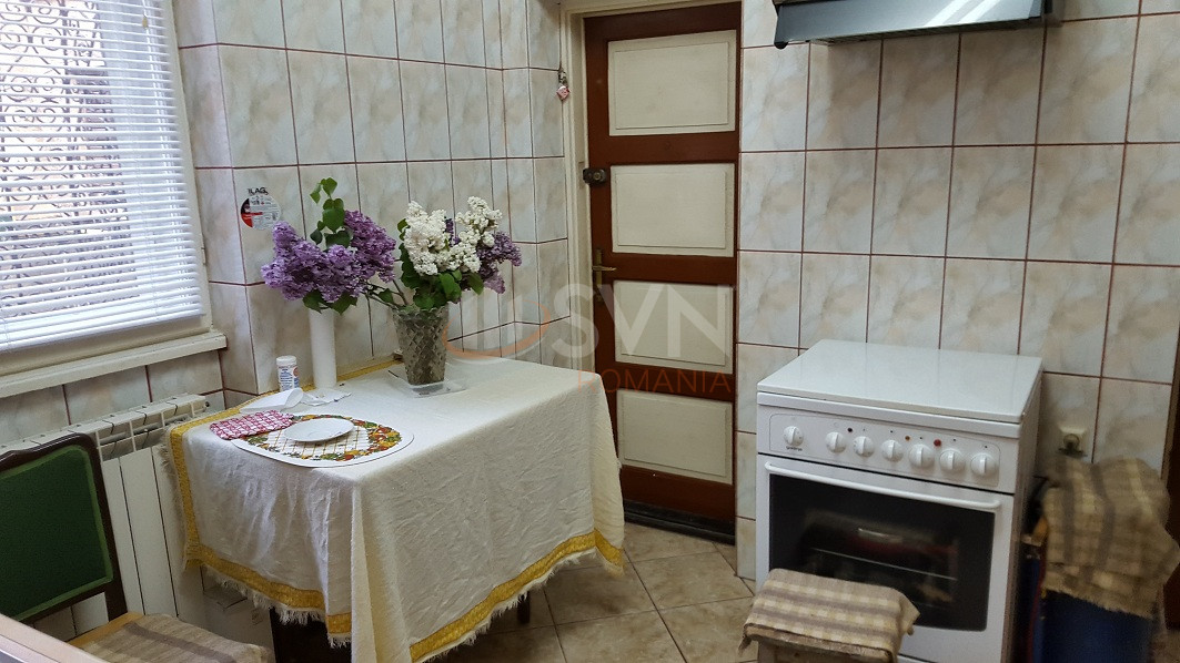 Apartament, 2 camere Bucuresti/Piata Victoriei