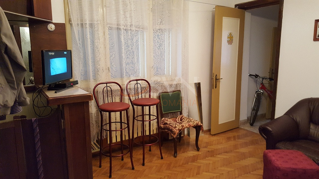 Apartament, 2 camere Bucuresti/Piata Victoriei