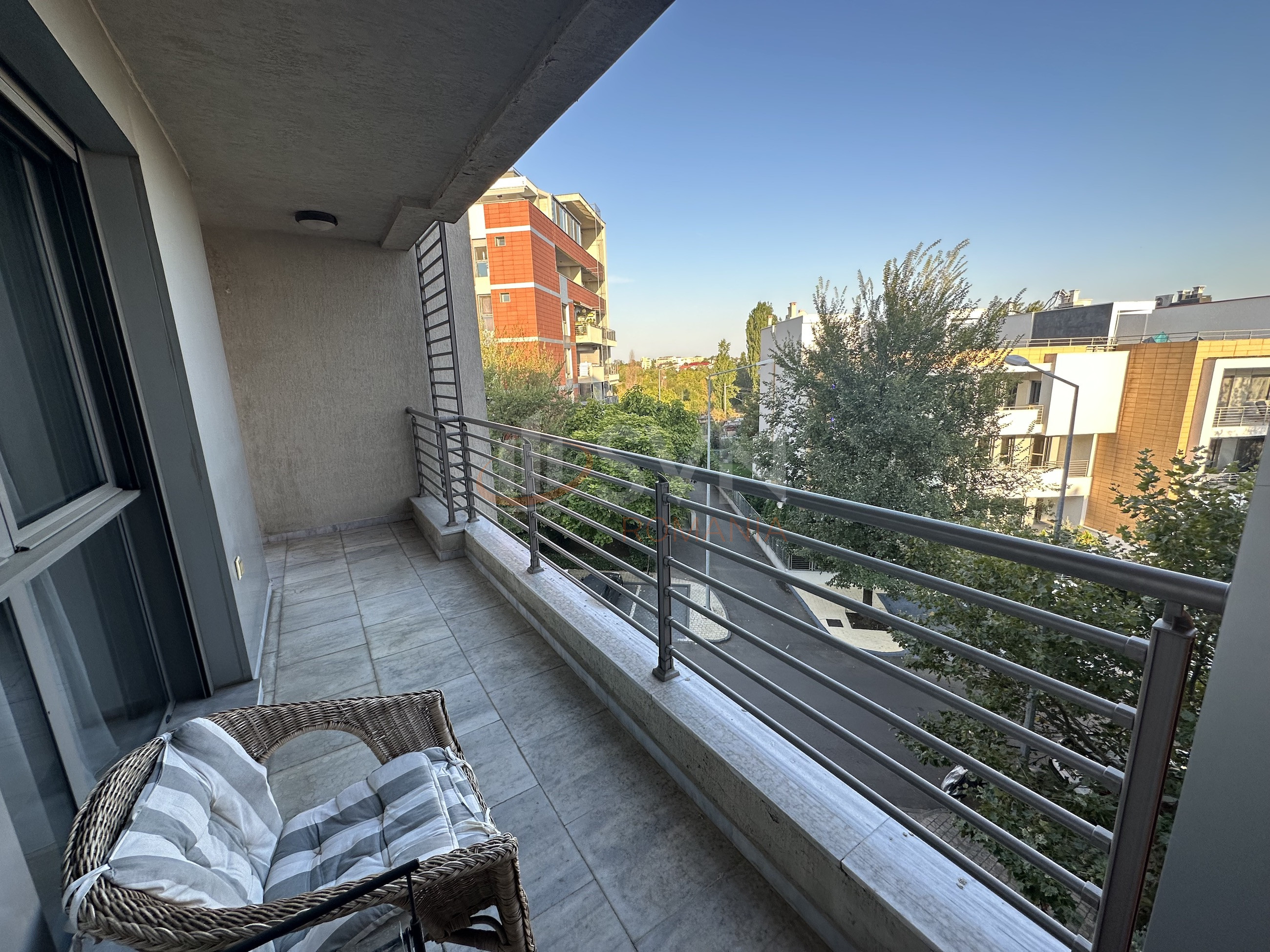 Apartament, 2 camere Bucuresti/Sisesti
