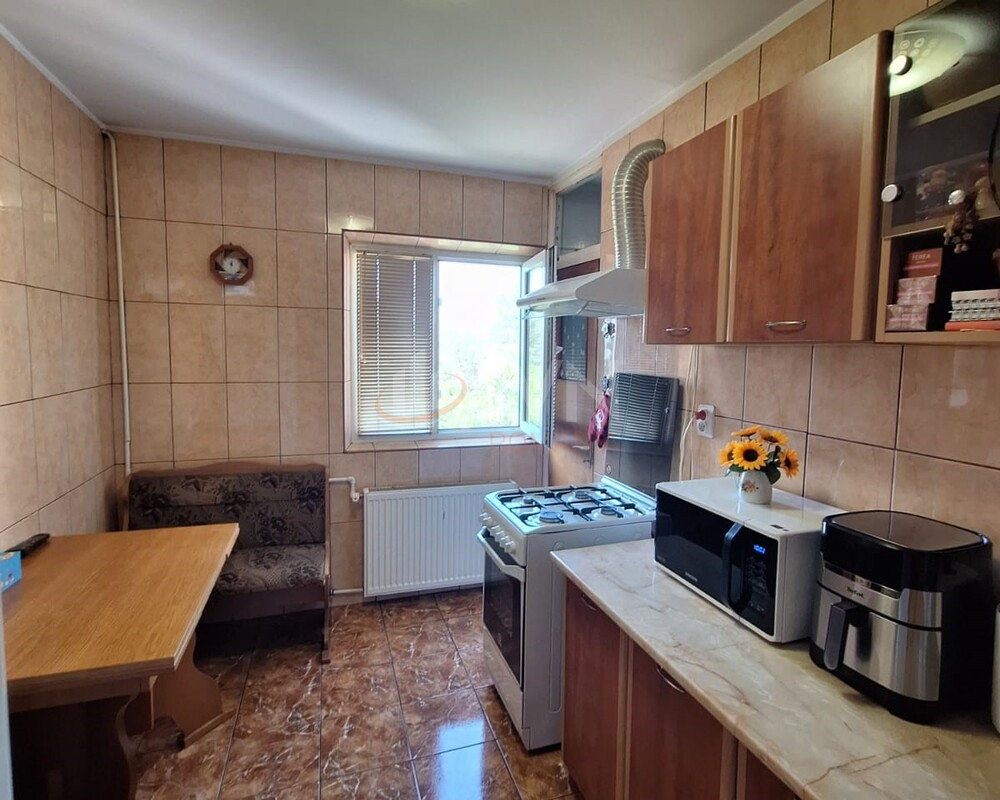 Apartament, 2 camere Bucuresti/Apusului
