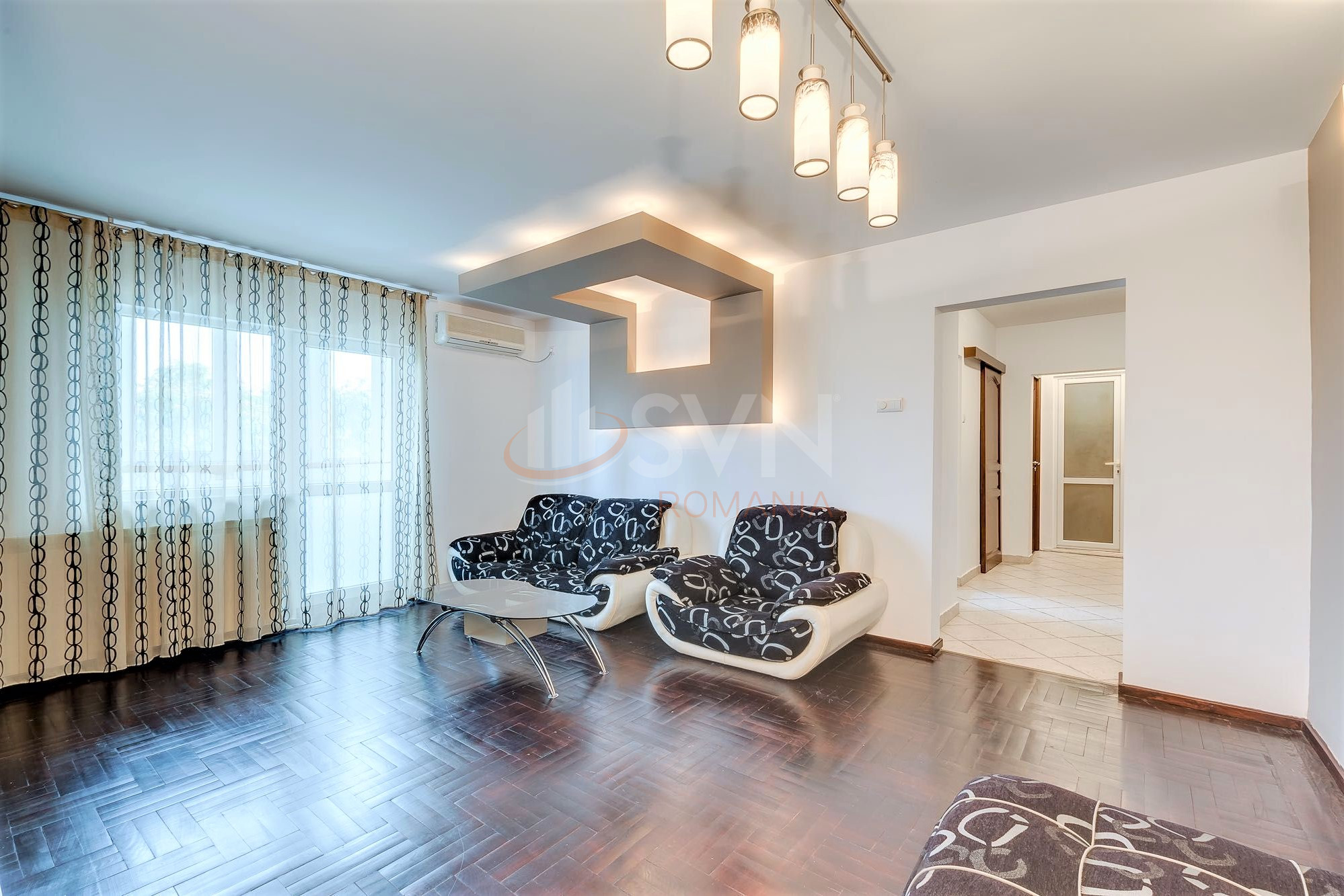 Apartament, 2 camere Bucuresti/Piata Victoriei