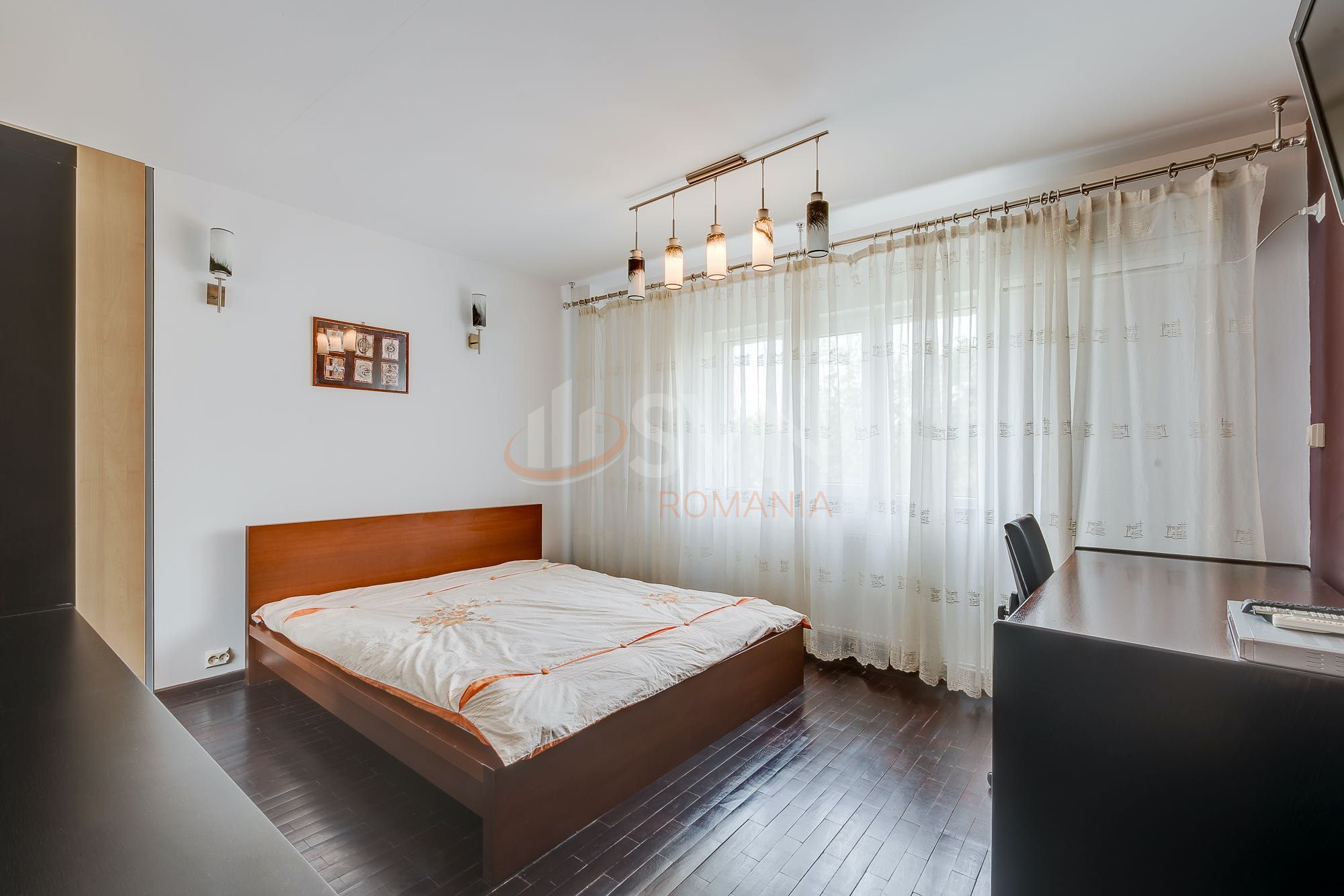 Apartament, 2 camere Bucuresti/Piata Victoriei