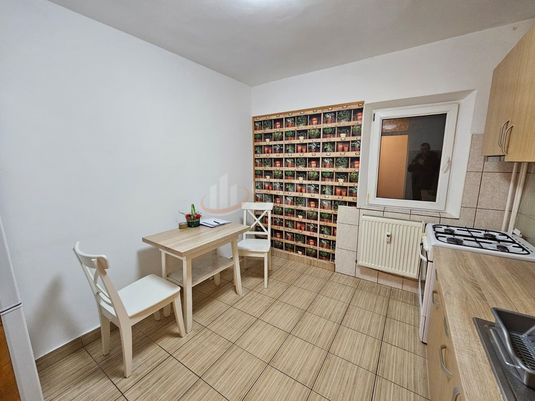 Apartament, 2 camere Bucuresti/Apusului