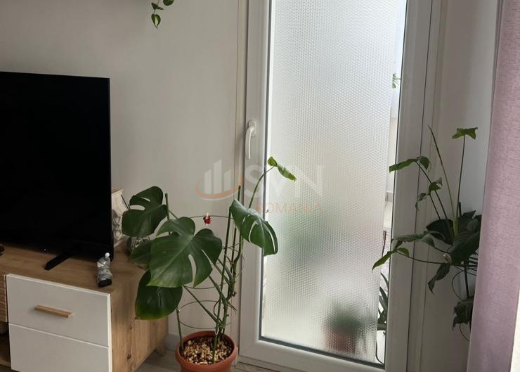 Apartament, 2 camere Bucuresti/Titan