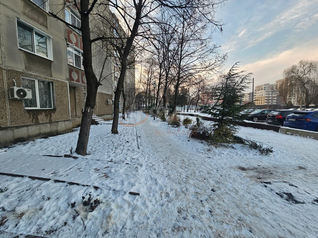 Apartament, 2 camere Bucuresti/Uverturii