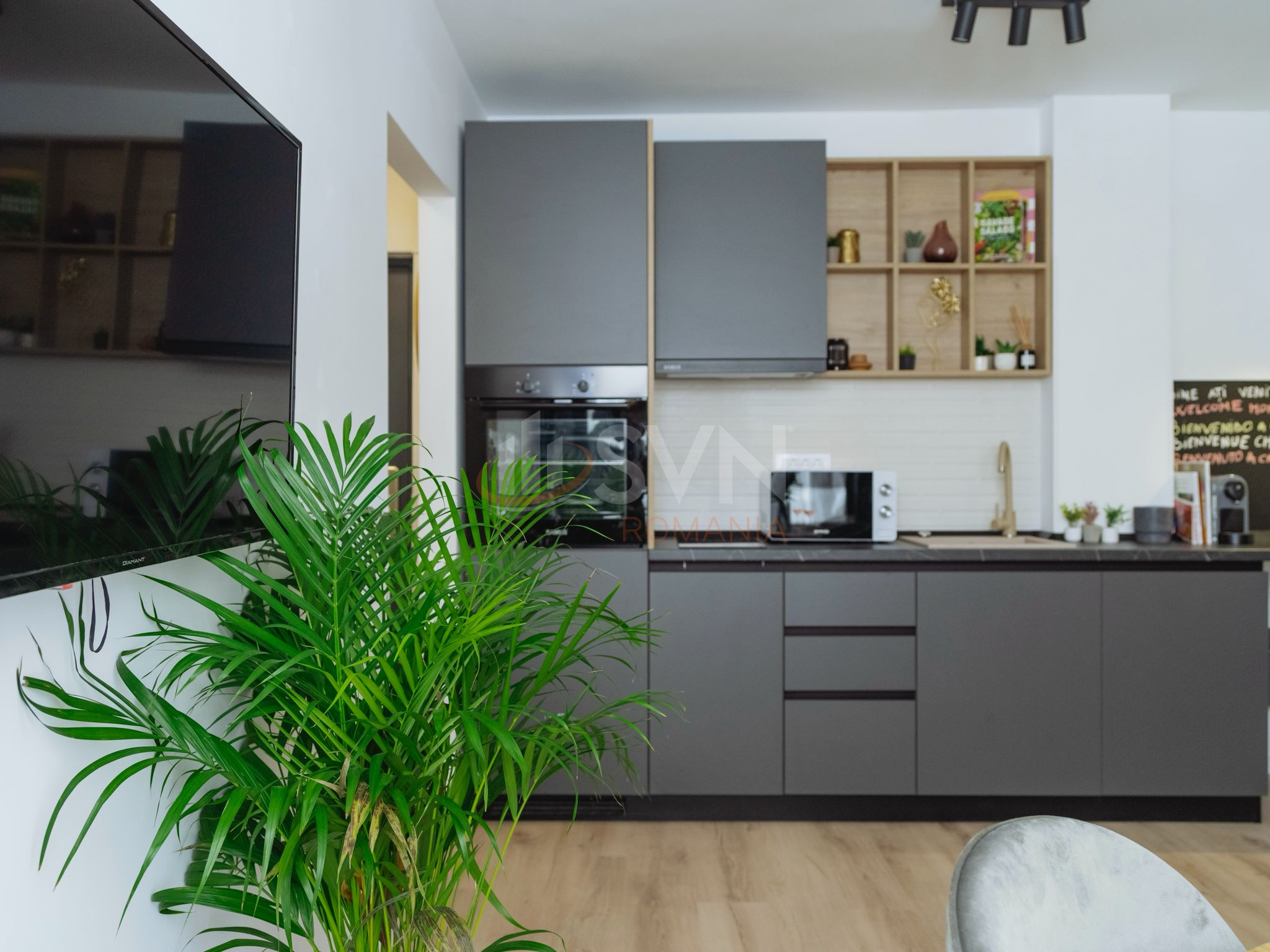 Apartament, 2 camere Bucuresti/Piata Unirii (s3)