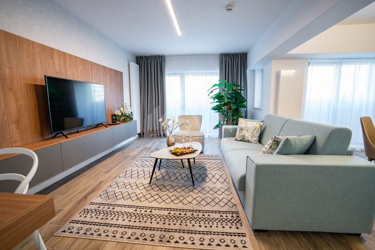 Apartament, 2 camere Bucuresti/Piata Unirii (s3)