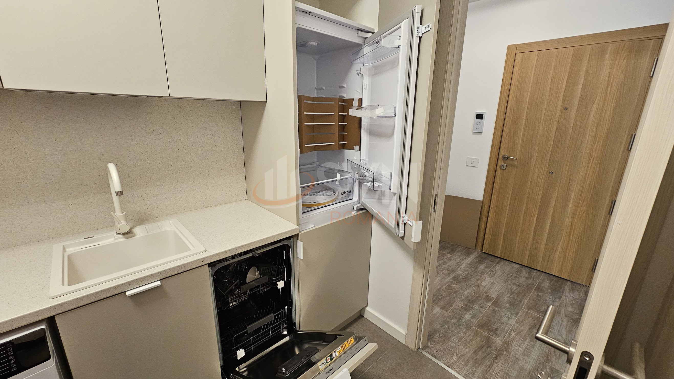 Apartament, 2 camere Bucuresti/P-ta Presei Libere