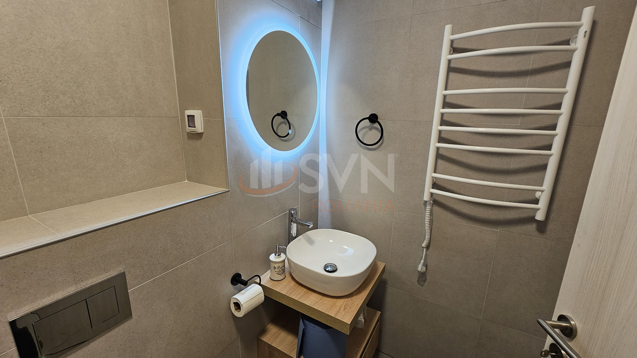 Apartament, 2 camere Bucuresti/P-ta Presei Libere