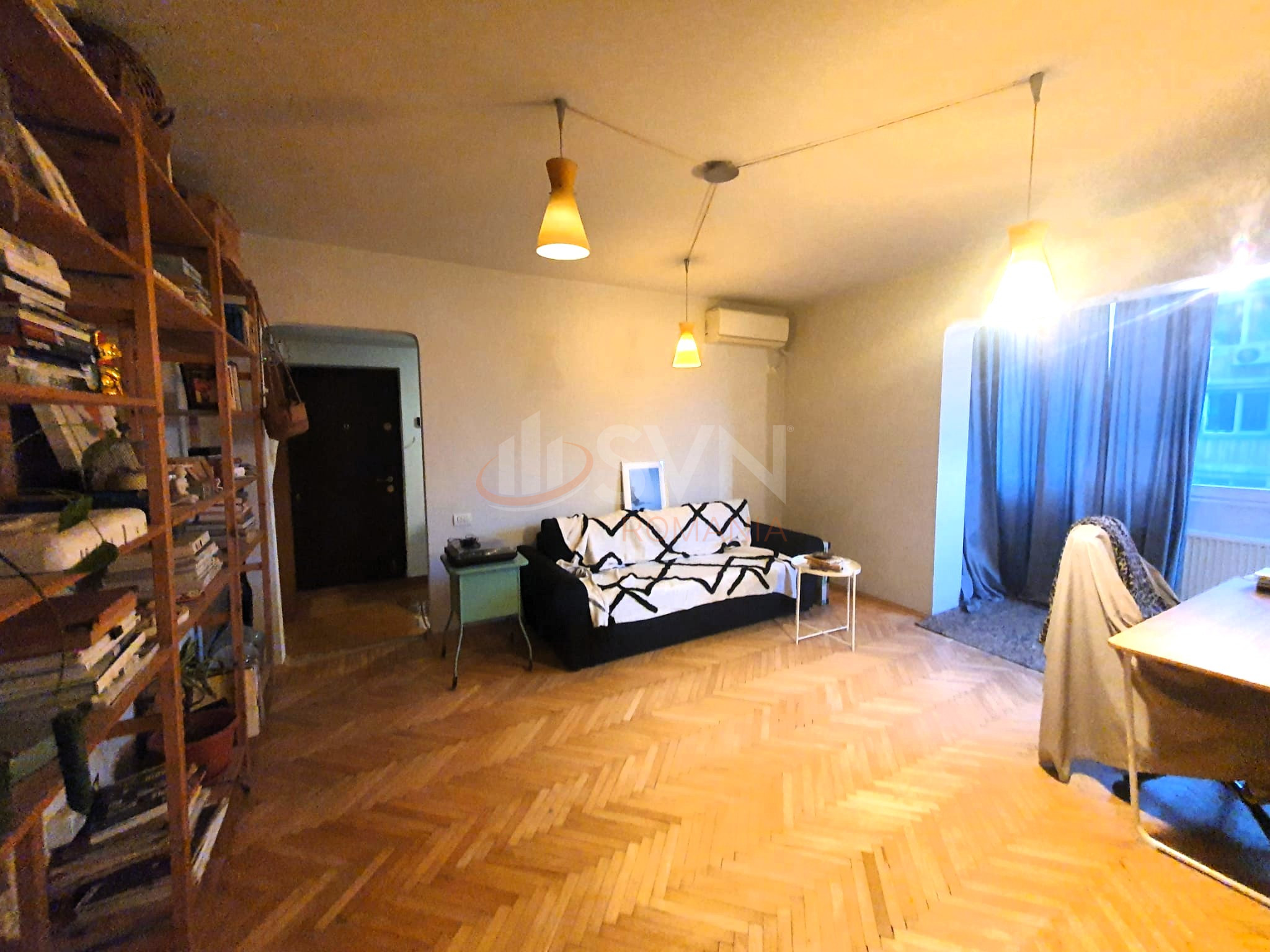 Apartament, 2 camere Bucuresti/P-ta Universitatii
