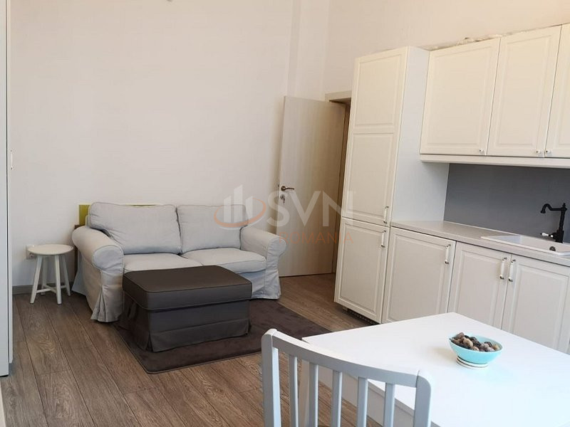 Apartament, 2 camere Bucuresti/P-ta Victoriei