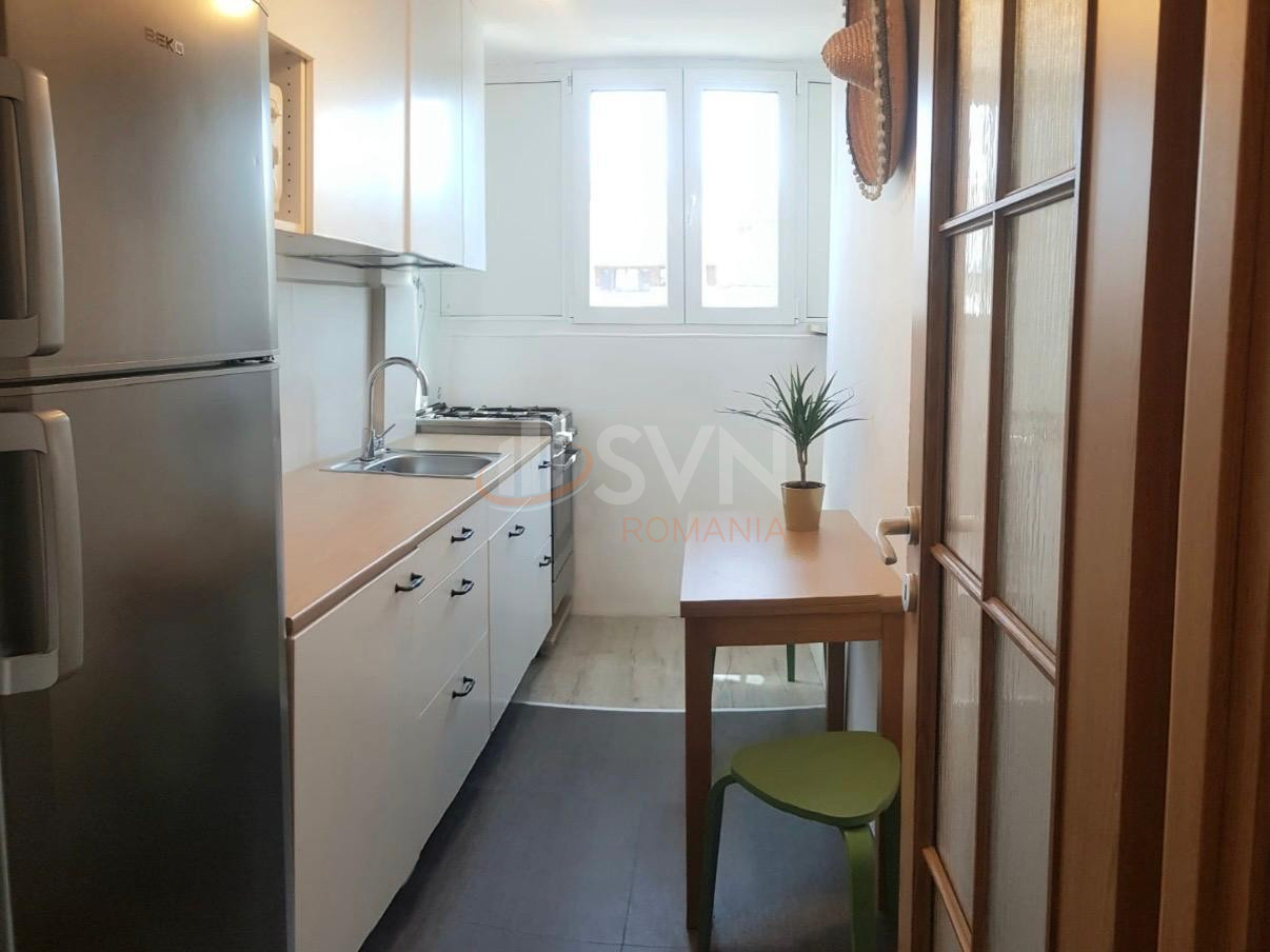 Apartament, 2 camere Bucuresti/P-ta Amzei
