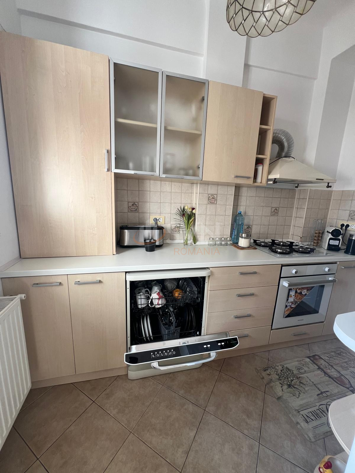 Apartament, 2 camere Bucuresti/Armeneasca