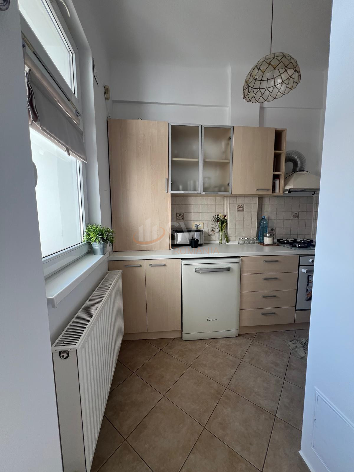 Apartament, 2 camere Bucuresti/Armeneasca